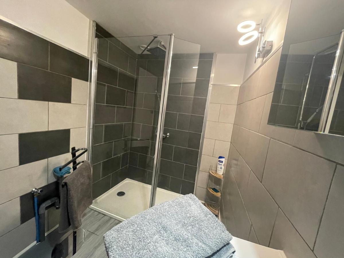 Appartement Entier Moissac Centre 30 M2 Calme Avec Cour Interieure Pour Velos A 50M Du Marche De Moissac Kültér fotó